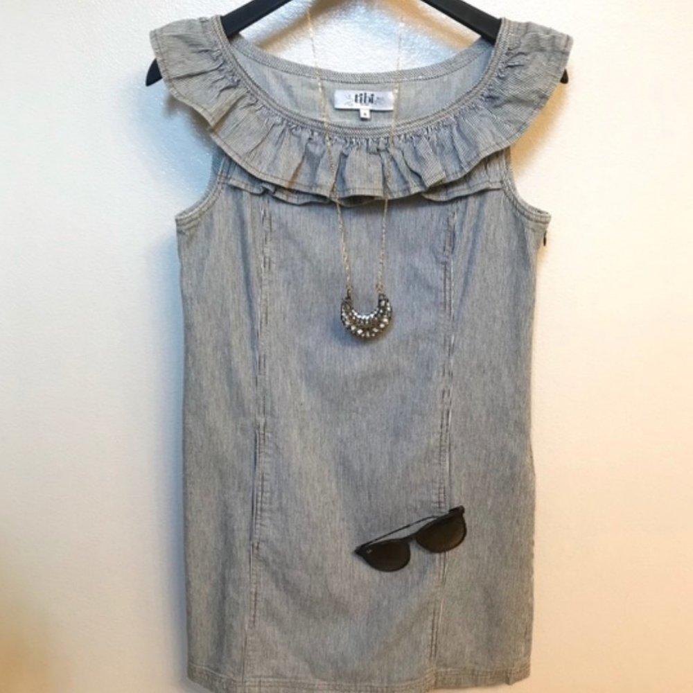 TIBI PINSTRIPE SHIFT DRESS SIZE 6